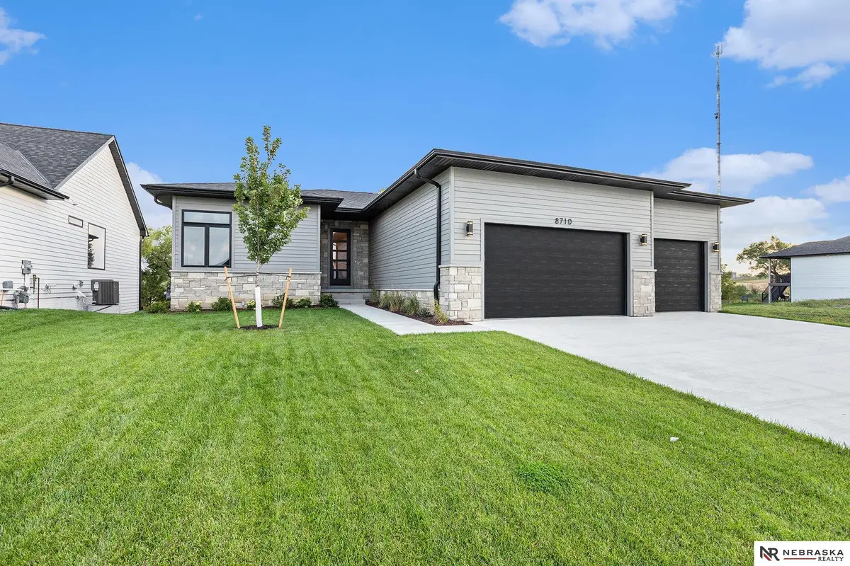 8710 Dragonfly Lane, Lincoln, NE 68526 - #1