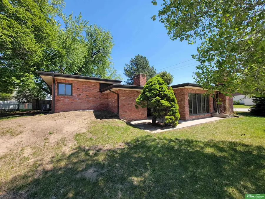 1010 10th Street, Henderson, NE 68371 - #2