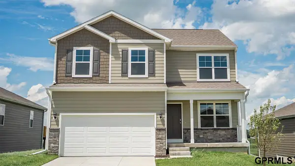 7110 S 204th Avenue, Gretna, NE 68028