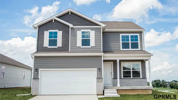 16430 Willit Street, Bennington, NE 68007