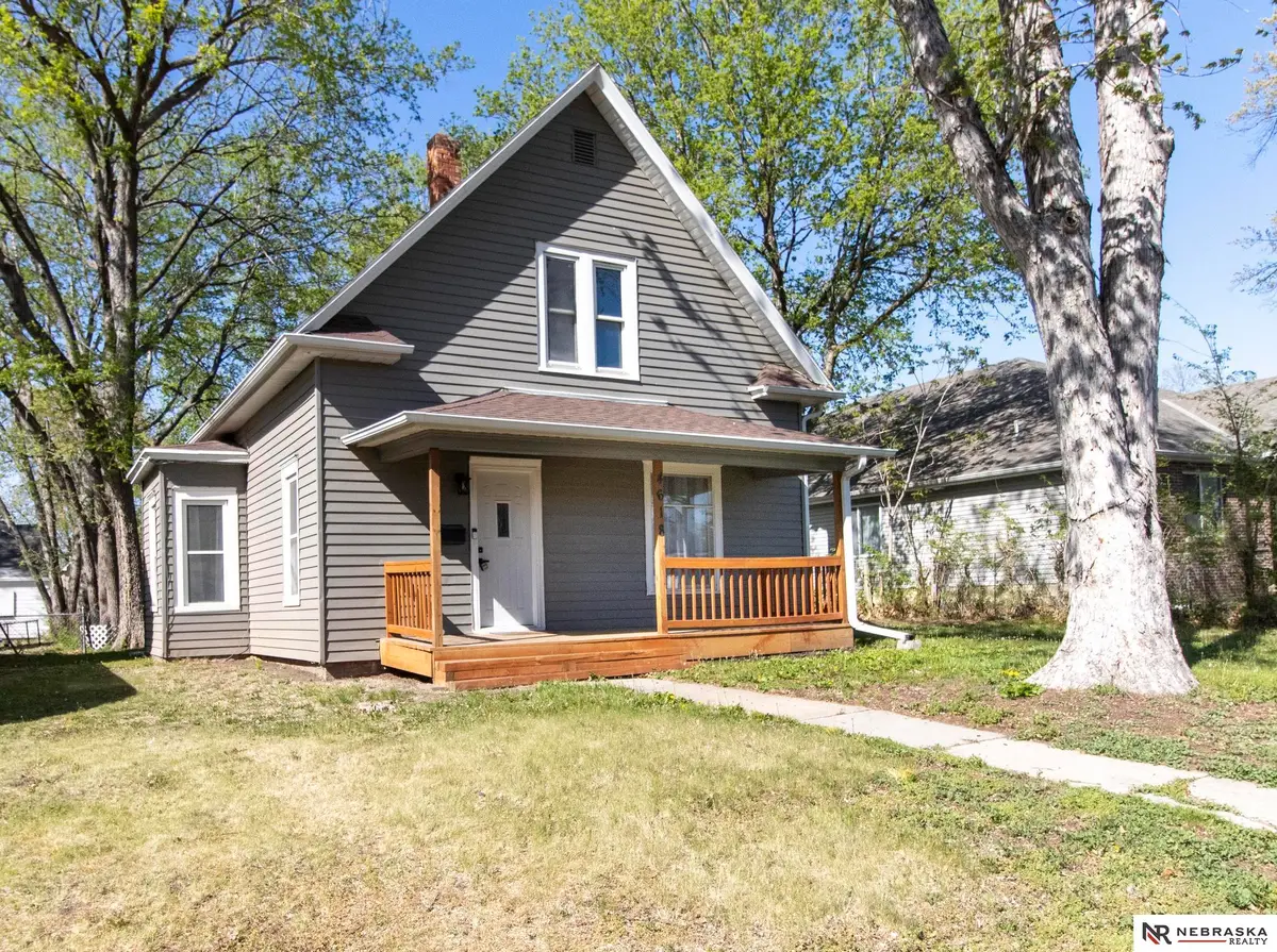 4618 Madison Avenue, Lincoln, NE 68504 - #1