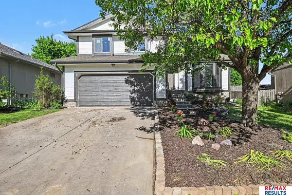 3018 N 155 Avenue, Omaha, NE 68116