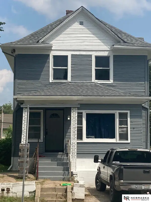 2019 N 20th Street, Omaha, NE 68110
