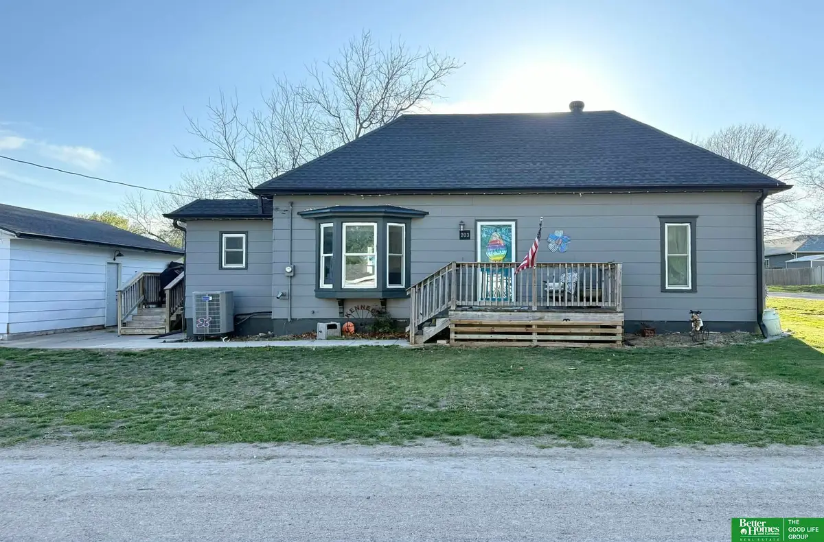 203 S 3rd, McCool Junction, NE 68401 - #1
