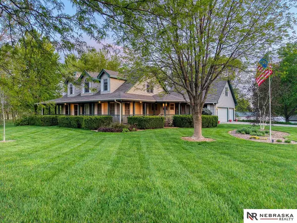 6801 Vanderslice Circle, Lincoln, NE 68516
