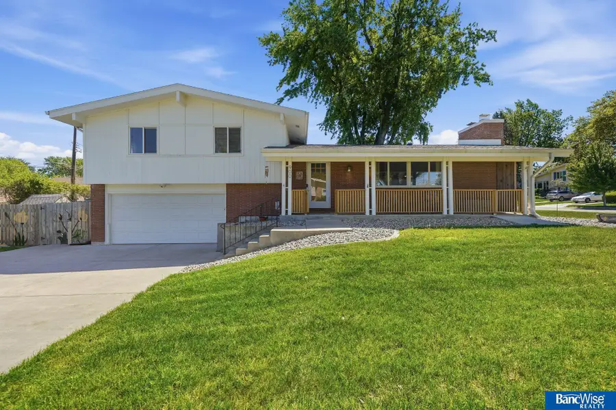 900 N 81 Street, Lincoln, NE 68505 - #2