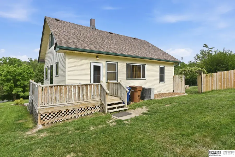 7402 Sarpy Avenue, Bellevue, NE 68147 - #2