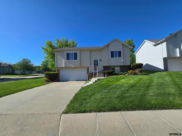 14903 Wirt Street, Omaha, NE 68116