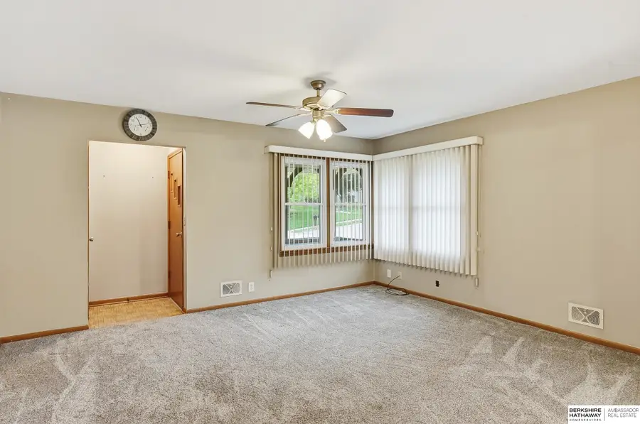 4606 Borman Street, Bellevue, NE 68157 - #3