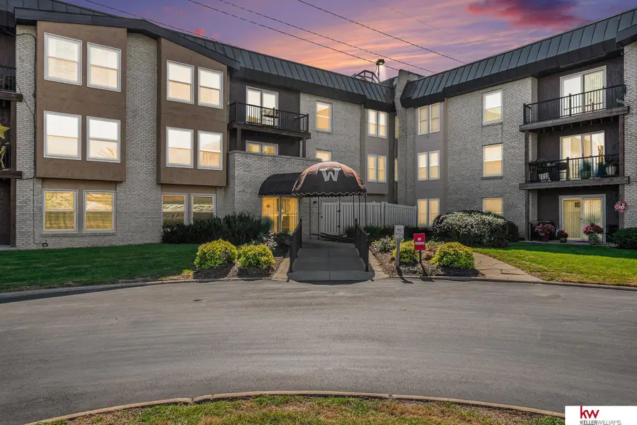 12727 W Dodge Road #371A, Omaha, NE 68154 - #3