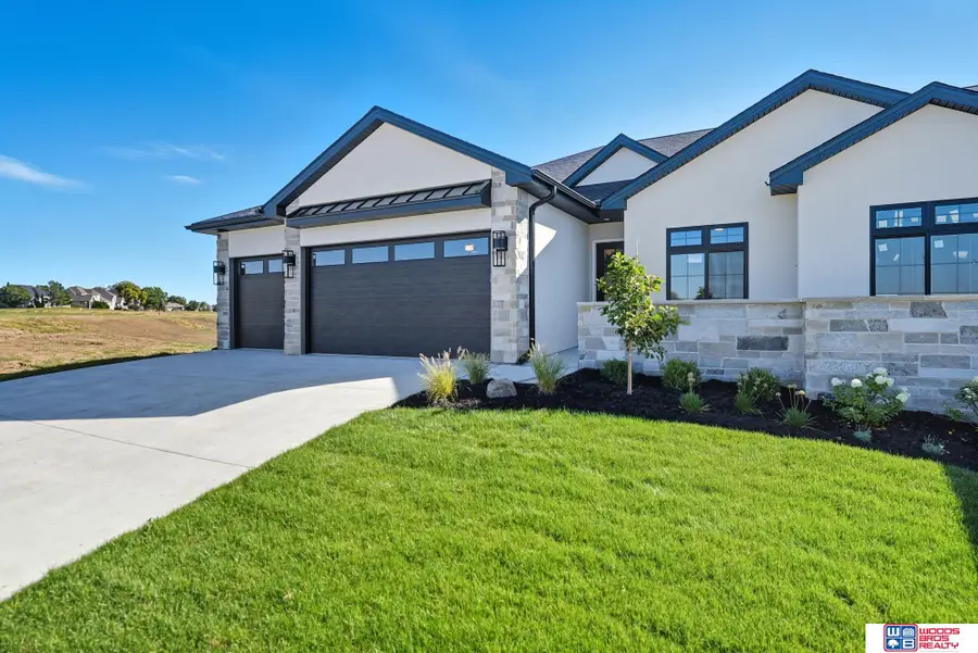 7948 S 43rd Street, Lincoln, NE 68516 - #2