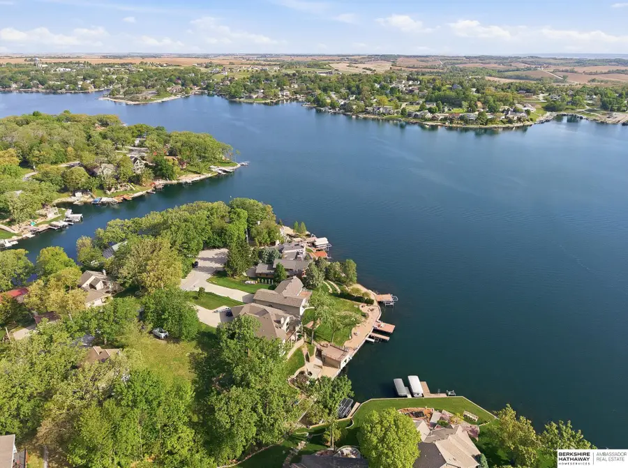 8803 Oakdale Court, Plattsmouth, NE 68048 - #2