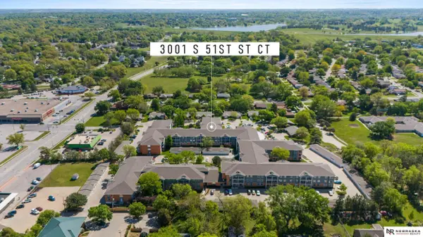 3001 S 51st Street Court #431, Lincoln, NE 68506