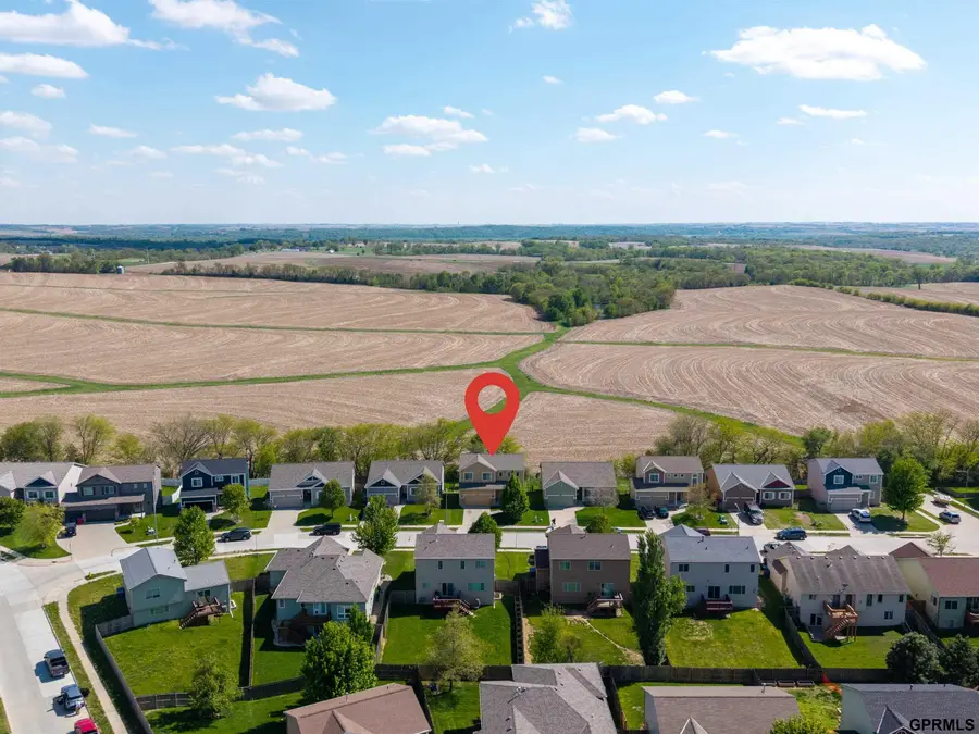 4511 Waterford Avenue, Bellevue, NE 68133 - #2