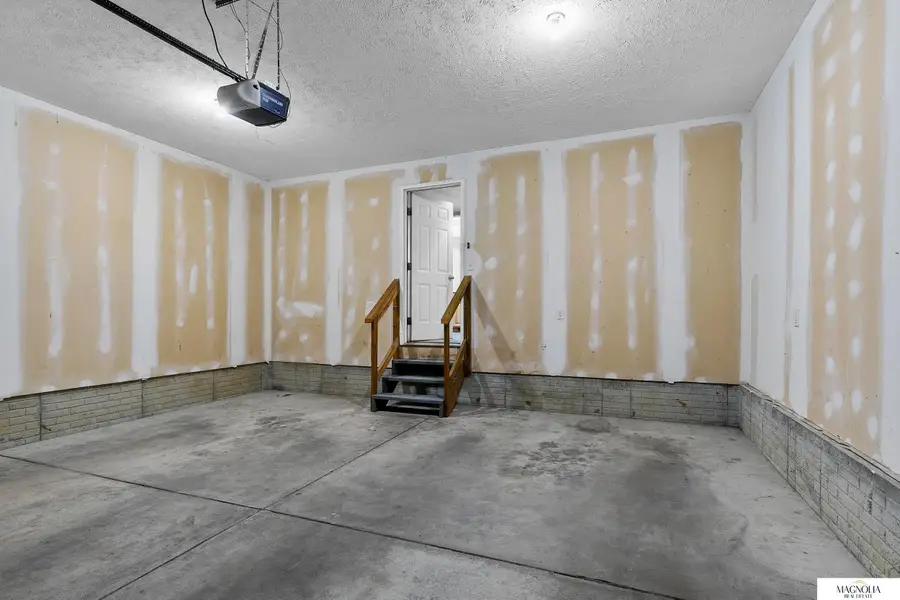 7240 Dorchester Court, Lincoln, NE 68521 - #3