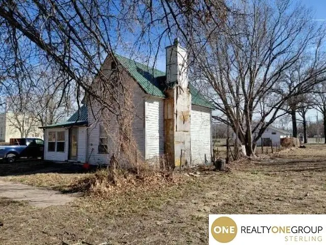 114 W 4th Street, Fairbury, NE 68352 - #3