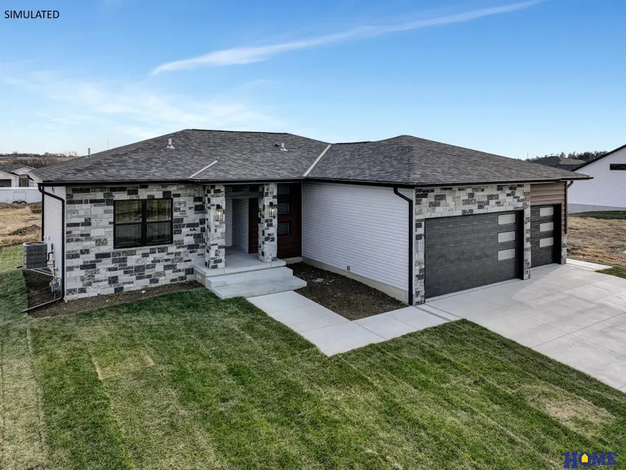 8121 Kallum Drive, Lincoln, NE 68516 - #2