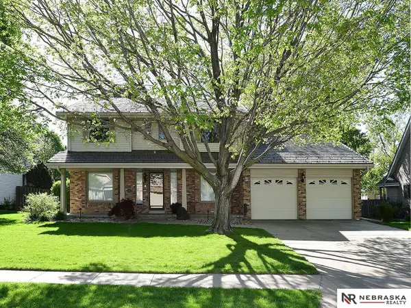 6129 S 102nd Terrace, Omaha, NE 68127