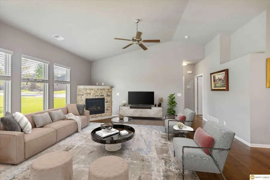 13911 Potter Parkway, Omaha, NE 68142 - #2