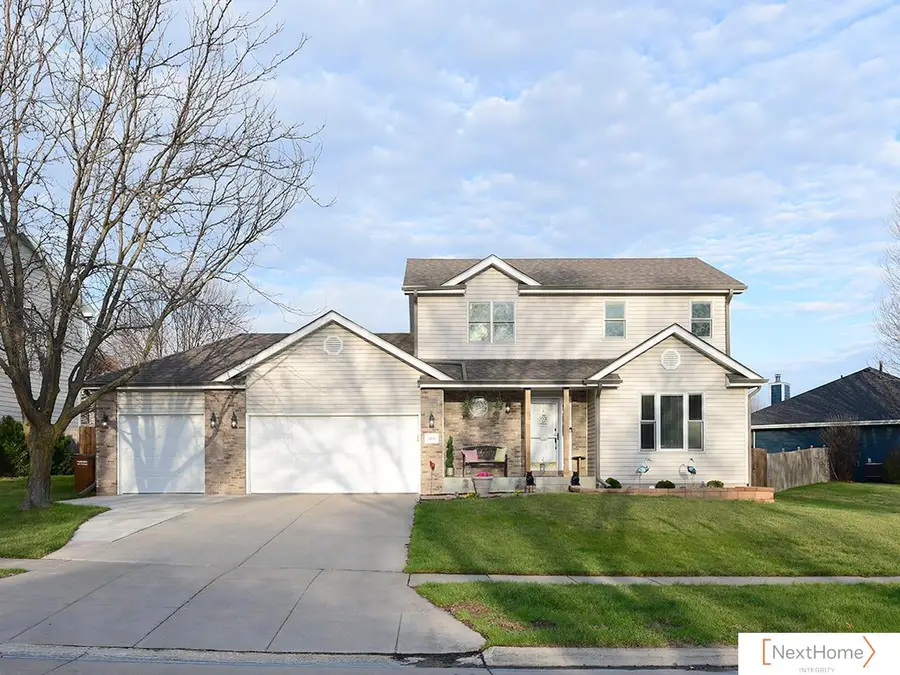 7201 Canyon Road, Lincoln, NE 68516 - #2