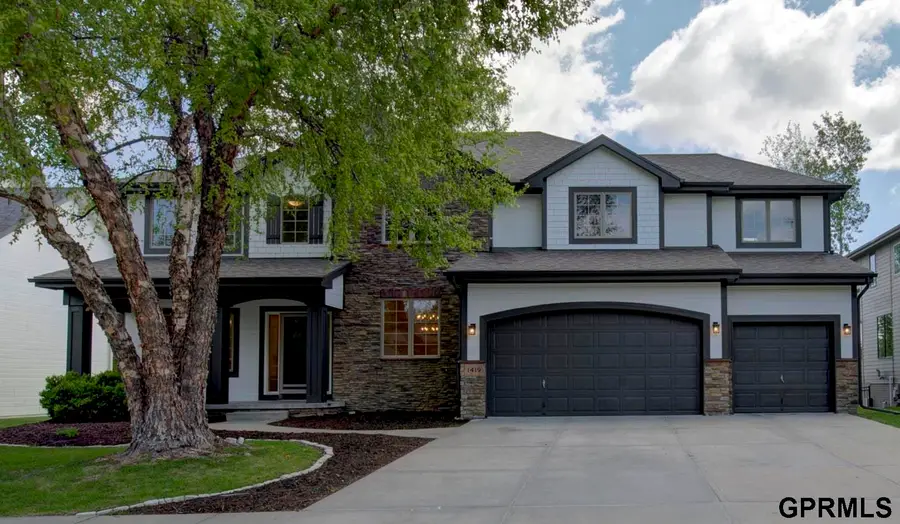 1419 S 195 Street, Omaha, NE 68130 - #2