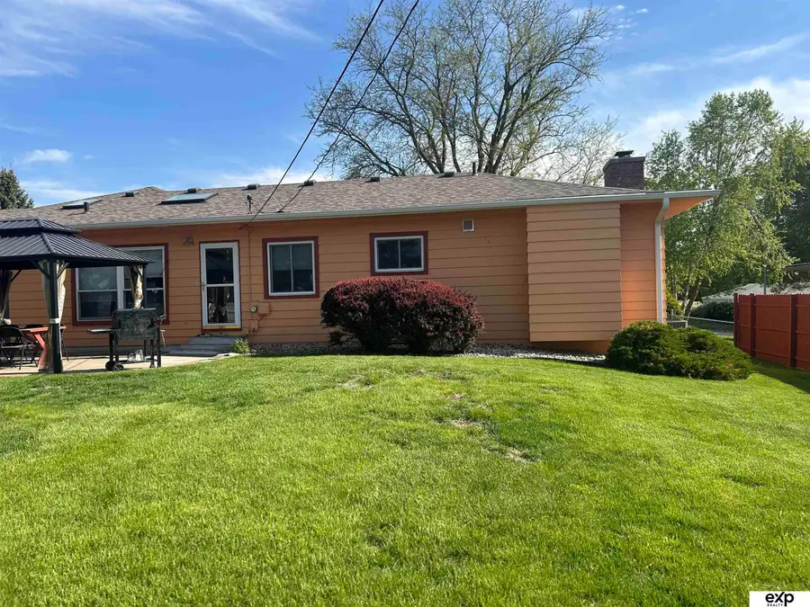 10276 Fowler Avenue, Omaha, NE 68134 - #2