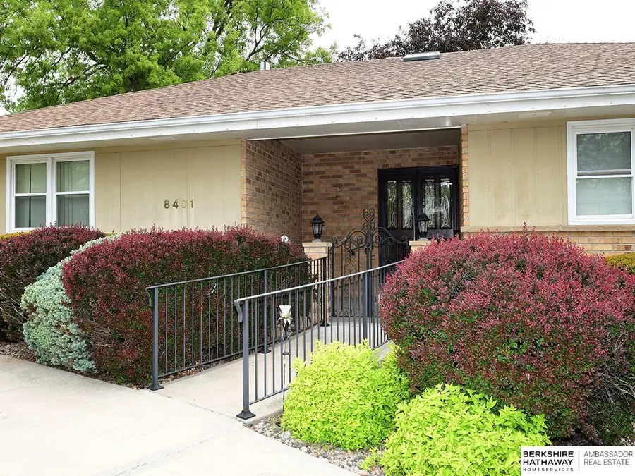 8401 S 26th Street, Bellevue, NE 68147 - #3