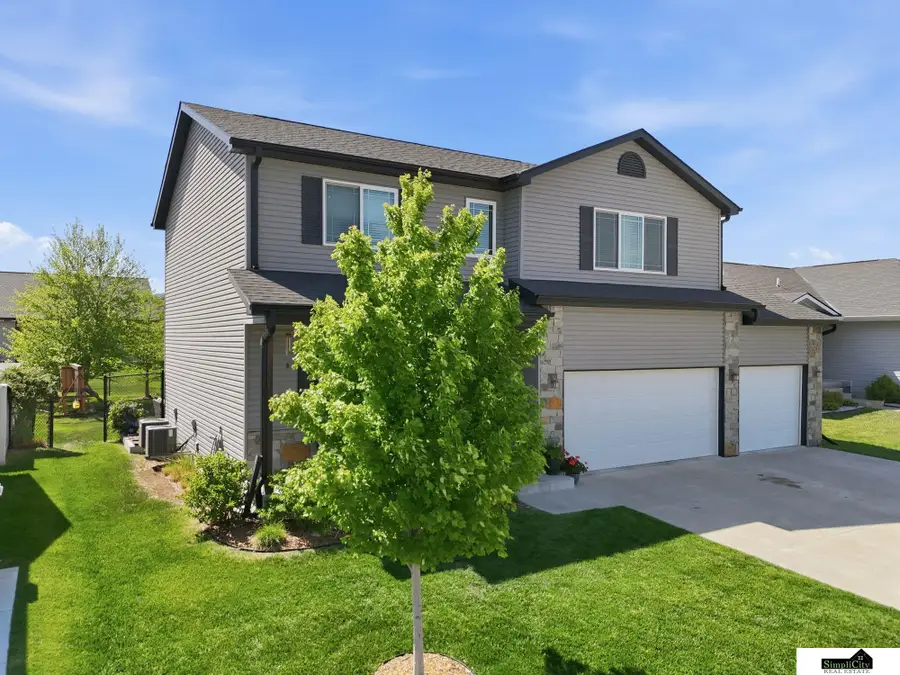 6811 N 10th Street, Lincoln, NE 68521 - #3
