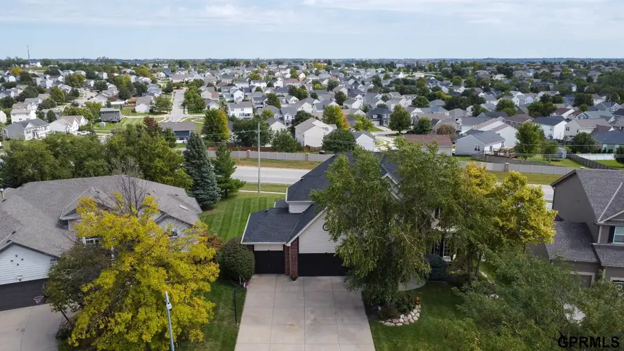 7823 N 156th Avenue, Bennington, NE 68007 - #3