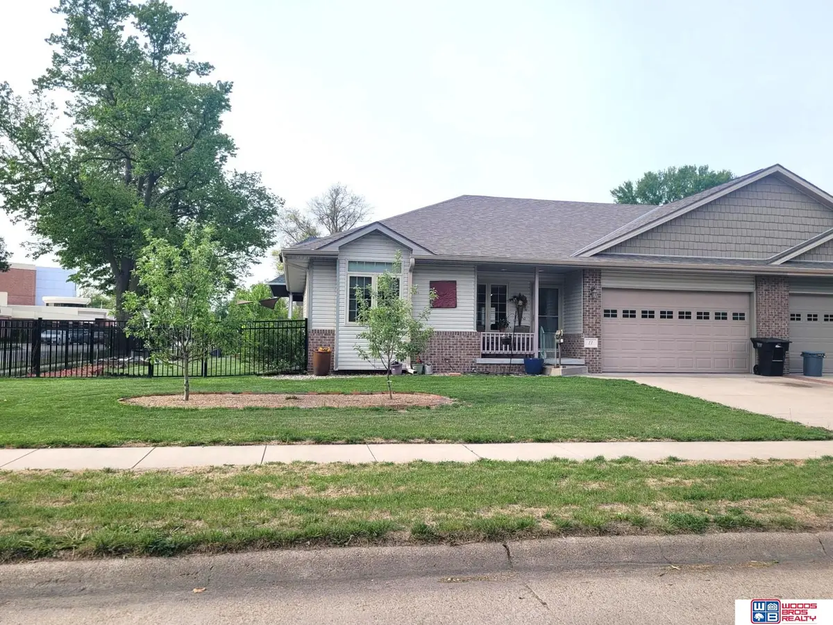 11 Roberts Street, Seward, NE 68434 - #1