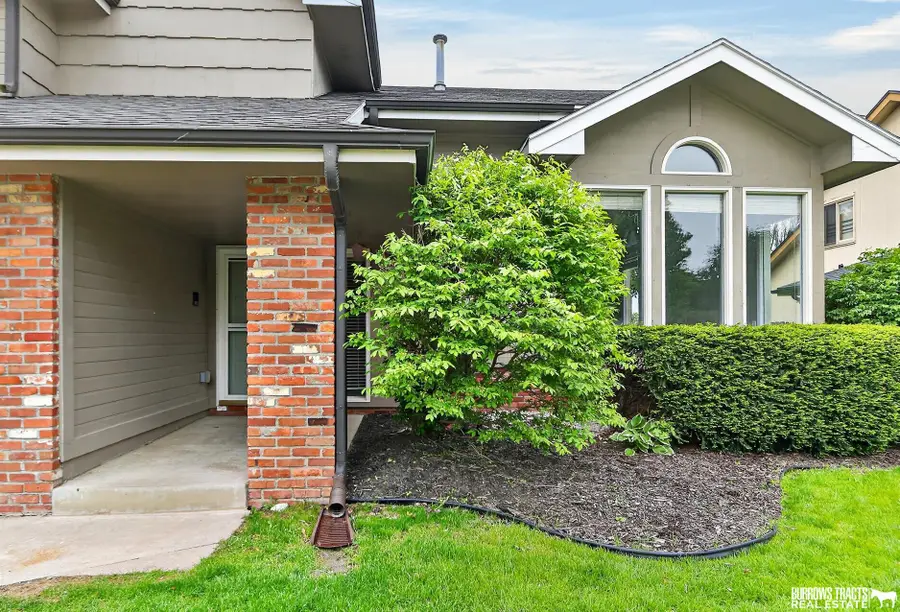16255 Weir Street, Omaha, NE 68135 - #3