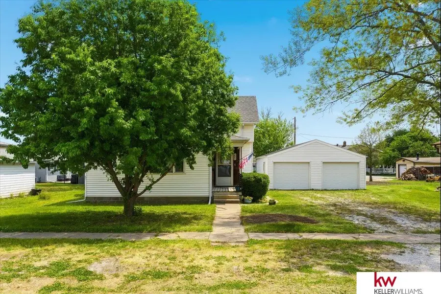 207 Colorado Street, Murdock, NE 68407 - #2