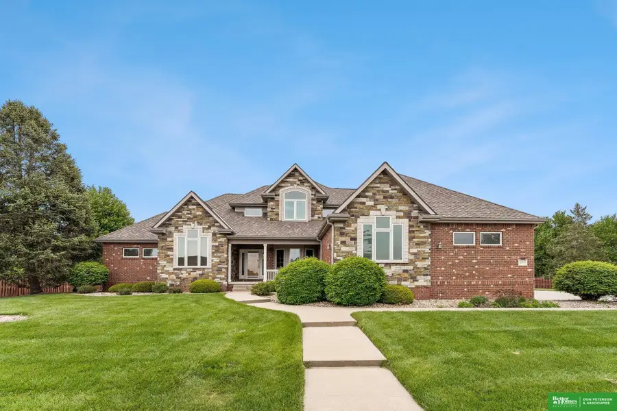 1350 N Bristolwood Drive, Fremont, NE 68025 - #2