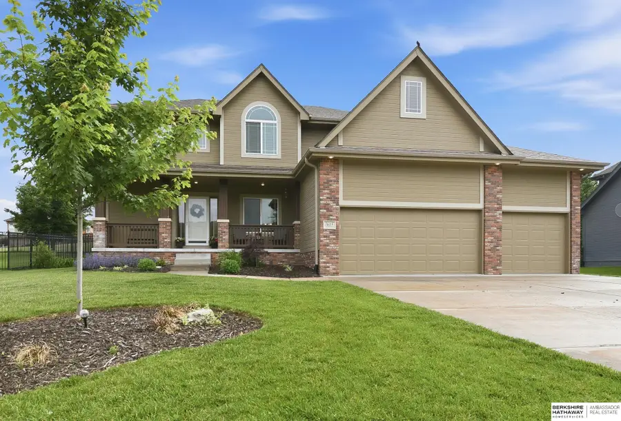 7615 Ponderosa Drive, Papillion, NE 68046 - #3