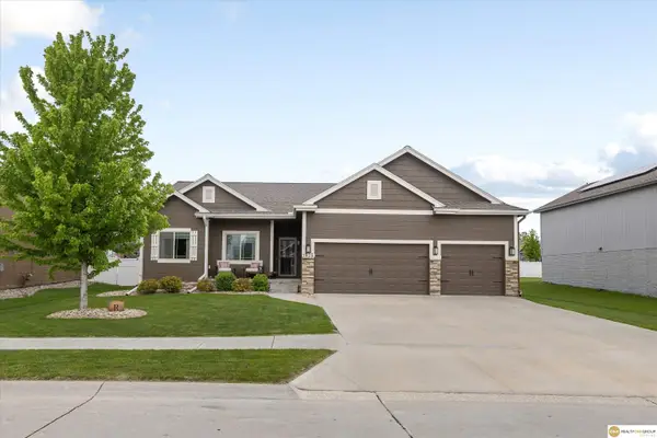 1925 Canyon Street, Bellevue, NE 68123