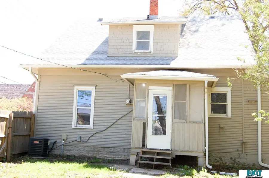6516 Aylesworth Avenue, Lincoln, NE 68505 - #3