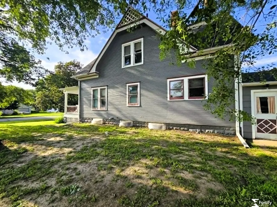 201 S Jefferson Street, Bruning, NE 68322 - #2