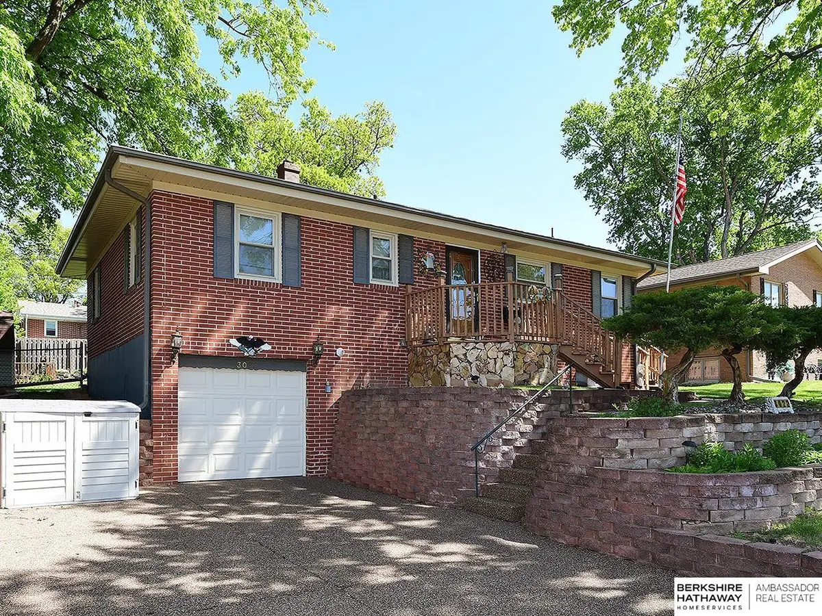 3022 Pleasant Drive, Bellevue, NE 68147 - #1