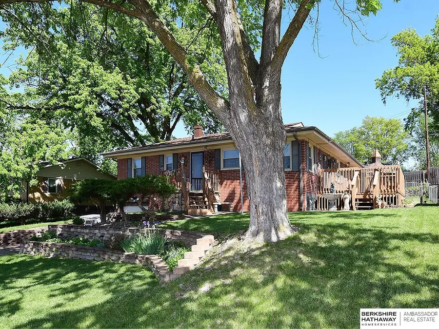 3022 Pleasant Drive, Bellevue, NE 68147 - #2