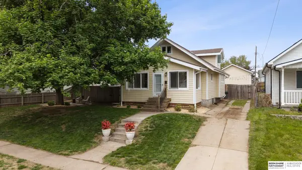 4132 M Street, Omaha, NE 68107