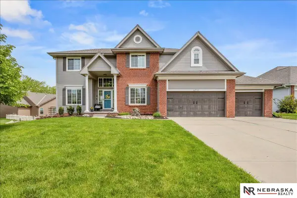 6711 S 185th Avenue, Omaha, NE 68135