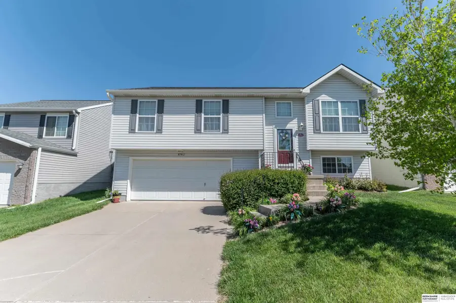 10902 Potter Street, Omaha, NE 68142 - #2