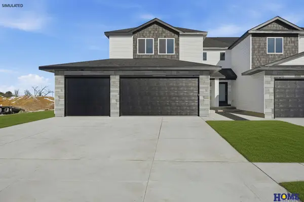 8910 Peregrine Road, Lincoln, NE 68505