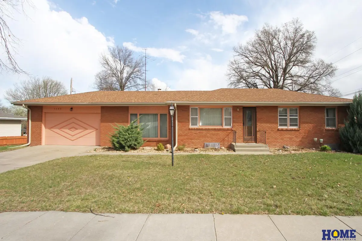 5540 S Street, Lincoln, NE 68504 - #1