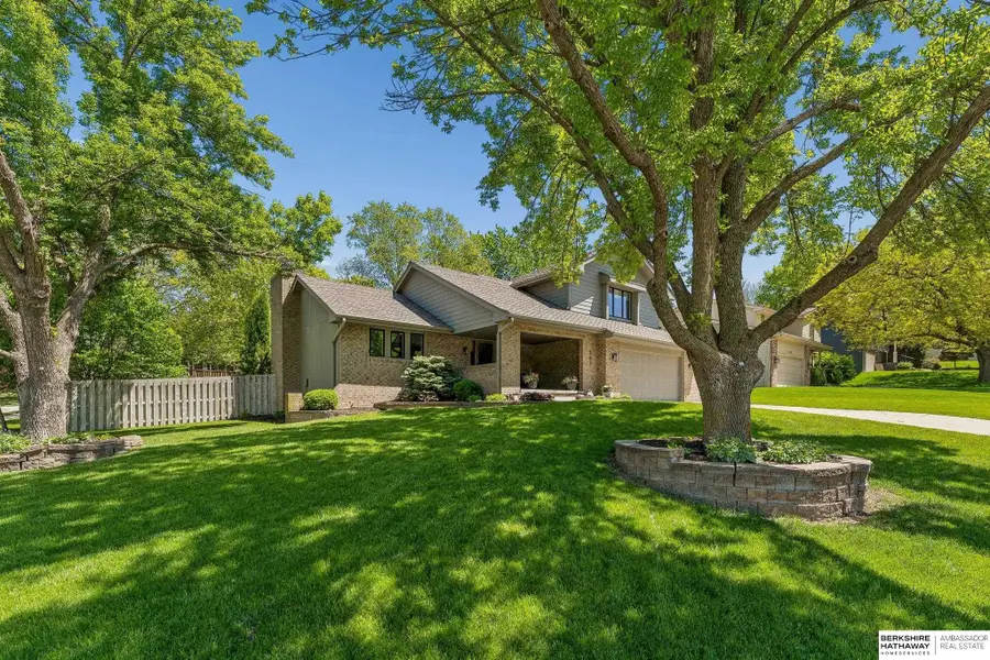 507 S 158th Street, Omaha, NE 68118 - #3