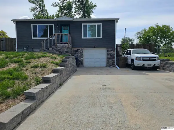 2101 Lillian Street, Bellevue, NE 68147