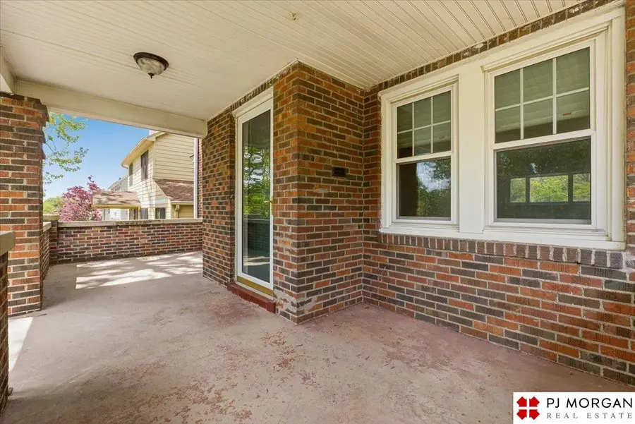 5106 Nicholas Street, Omaha, NE 68132 - #3