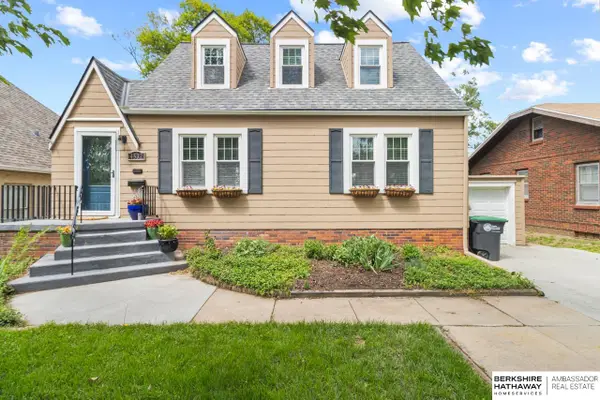4532 Mason Street, Omaha, NE 68106