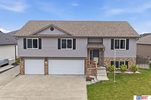 11670 N 142nd Street, Waverly, NE 68462