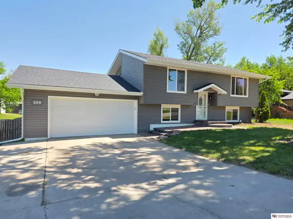 309 S 4th Street, Ceresco, NE 68017